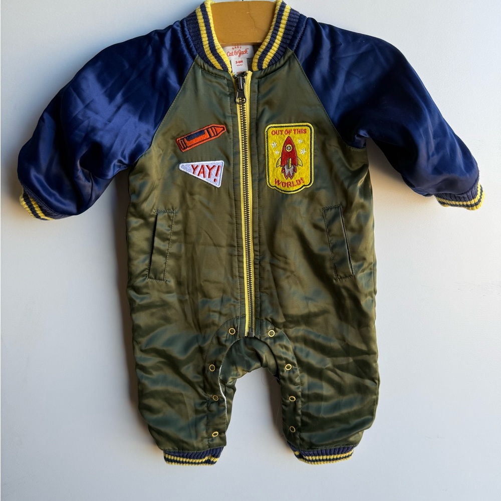 Cat &Jack snowsuit